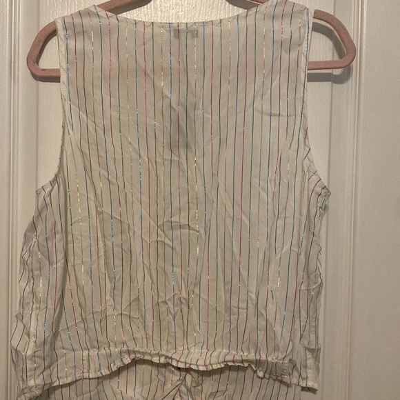 NWT- EXPRESS METALLIC STRIPED TOP - Picture 3 of 7